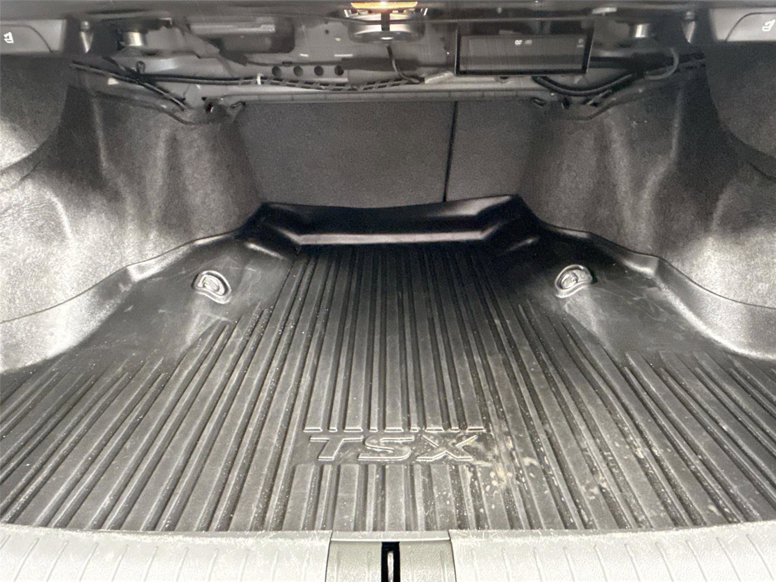 Used 2010 Acura TSX Sedan image 36