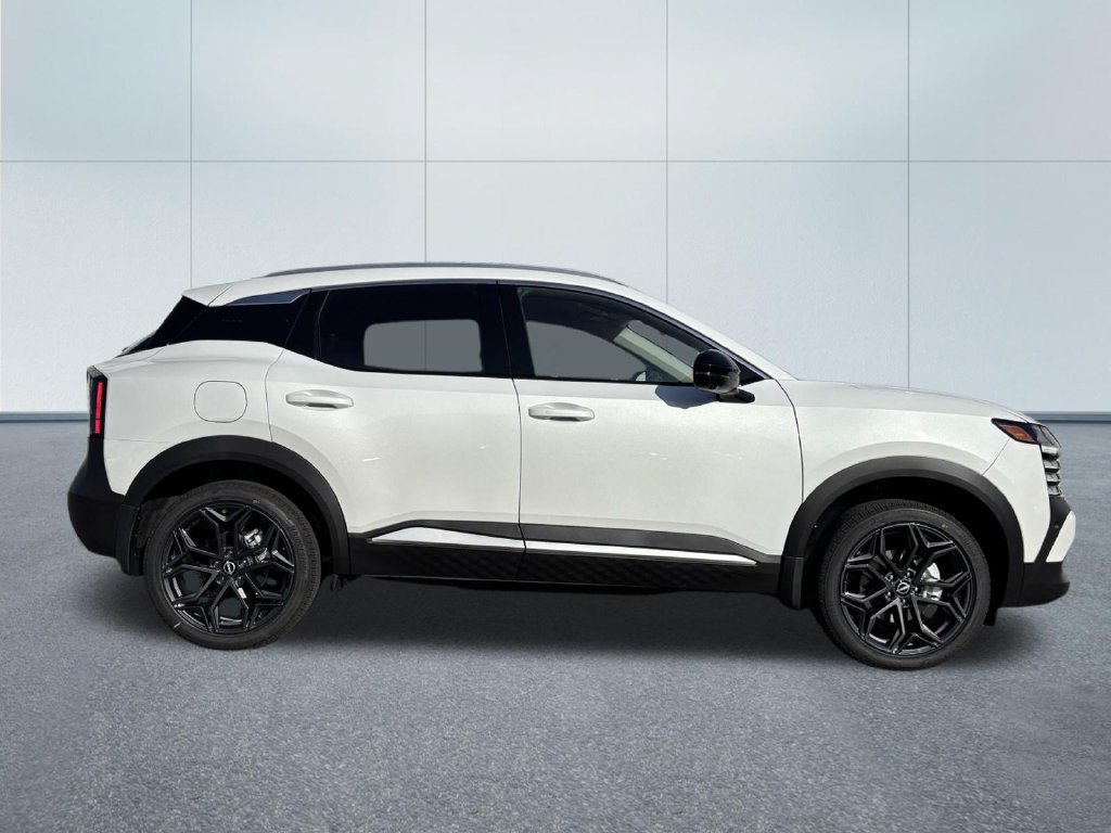 New 2027 Nissan Kicks SR AWD/4WD image 7