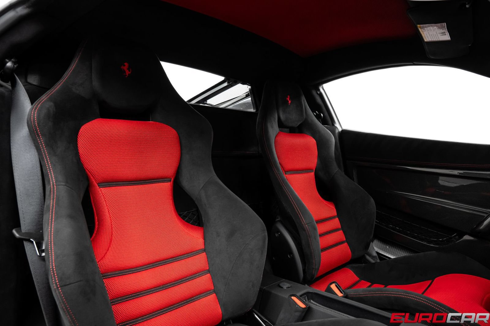 Used 2015 Ferrari 458 Speciale Coupe RWD image 44