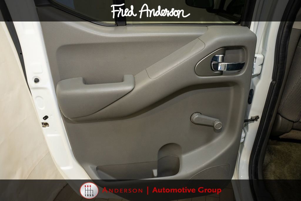 Used 2017 Nissan Frontier S AWD/4WD image 8