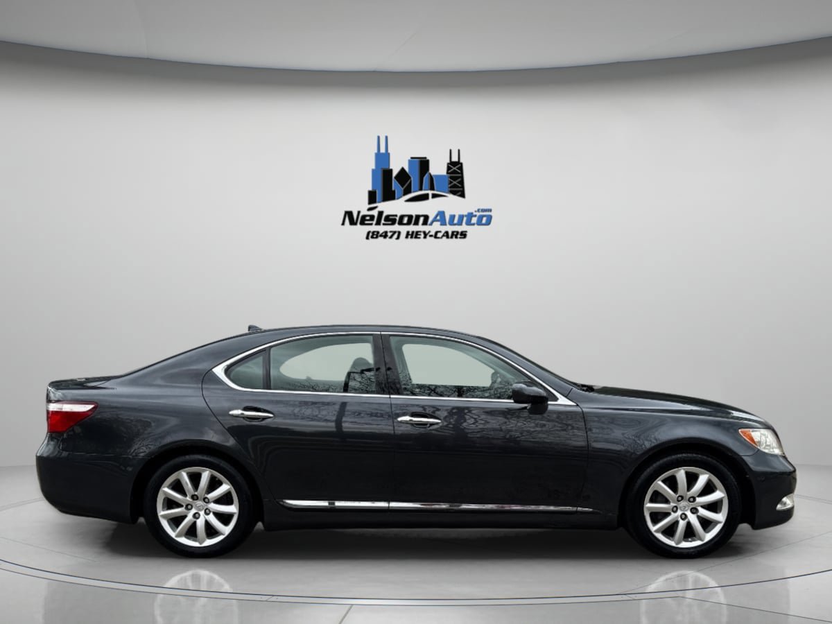 Used 2007 Lexus LS 460 RWD image 3