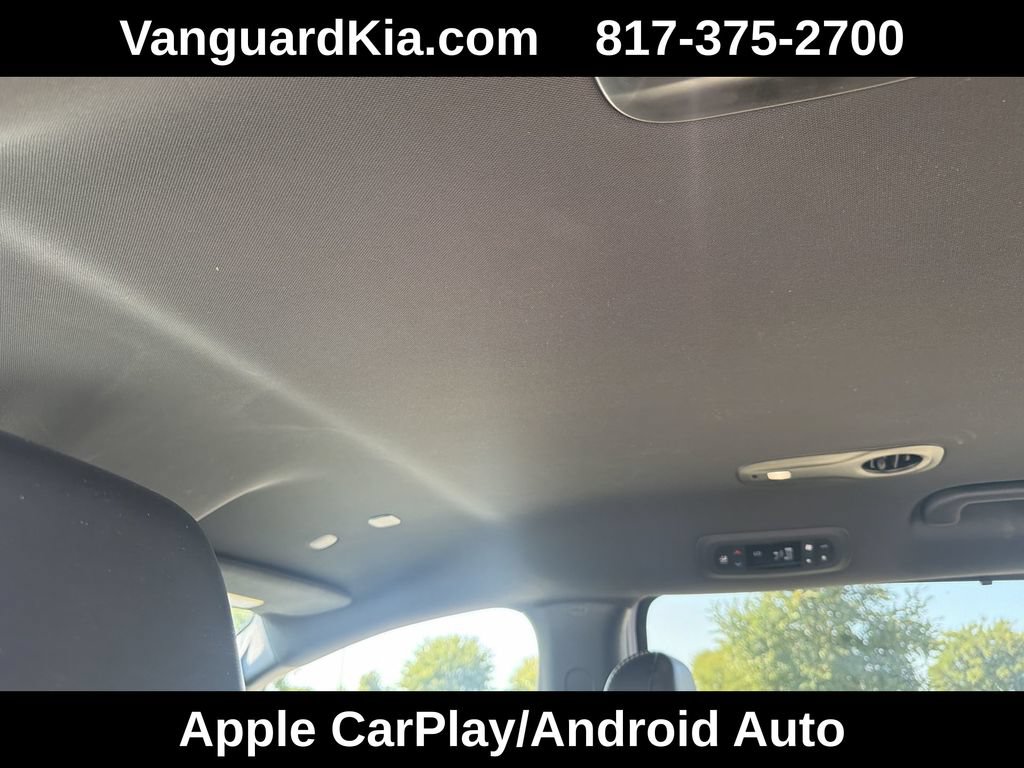 Used 2025 Chrysler Pacifica Select FWD image 19