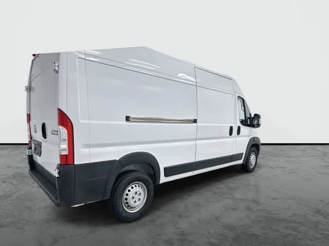 Used 2025 RAM ProMaster 2500 w/ Convenience Group FWD image 4