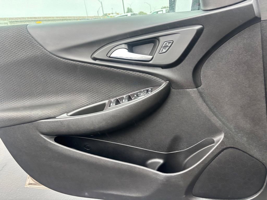 Used 2023 Chevrolet Malibu LT image 24