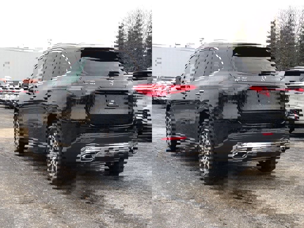 New 2026 Mercedes-Benz GLC 300 4MATIC image 4