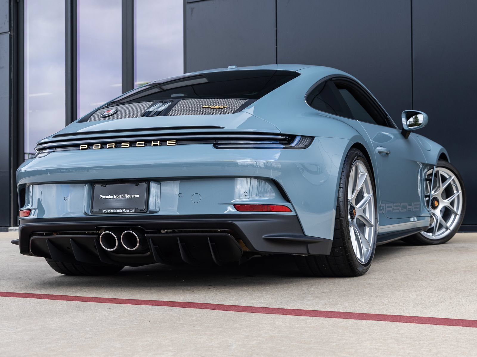 Used 2024 Porsche 911 GT3 RS RWD image 11
