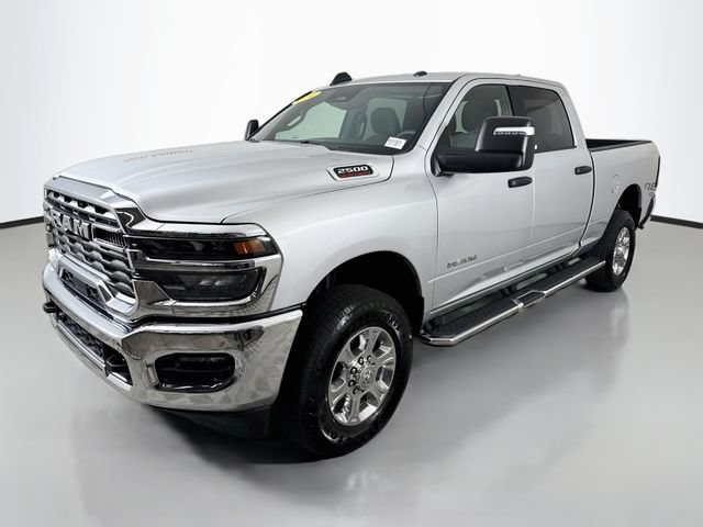 Used 2026 RAM 2500 Big Horn AWD/4WD image 3