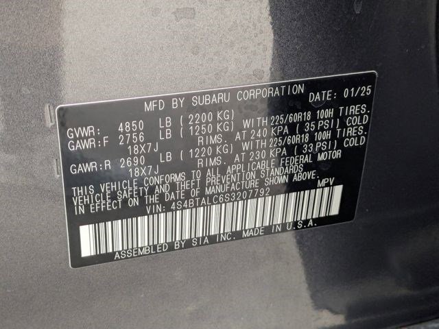 Used 2025 Subaru Outback Onyx Edition AWD/4WD image 32