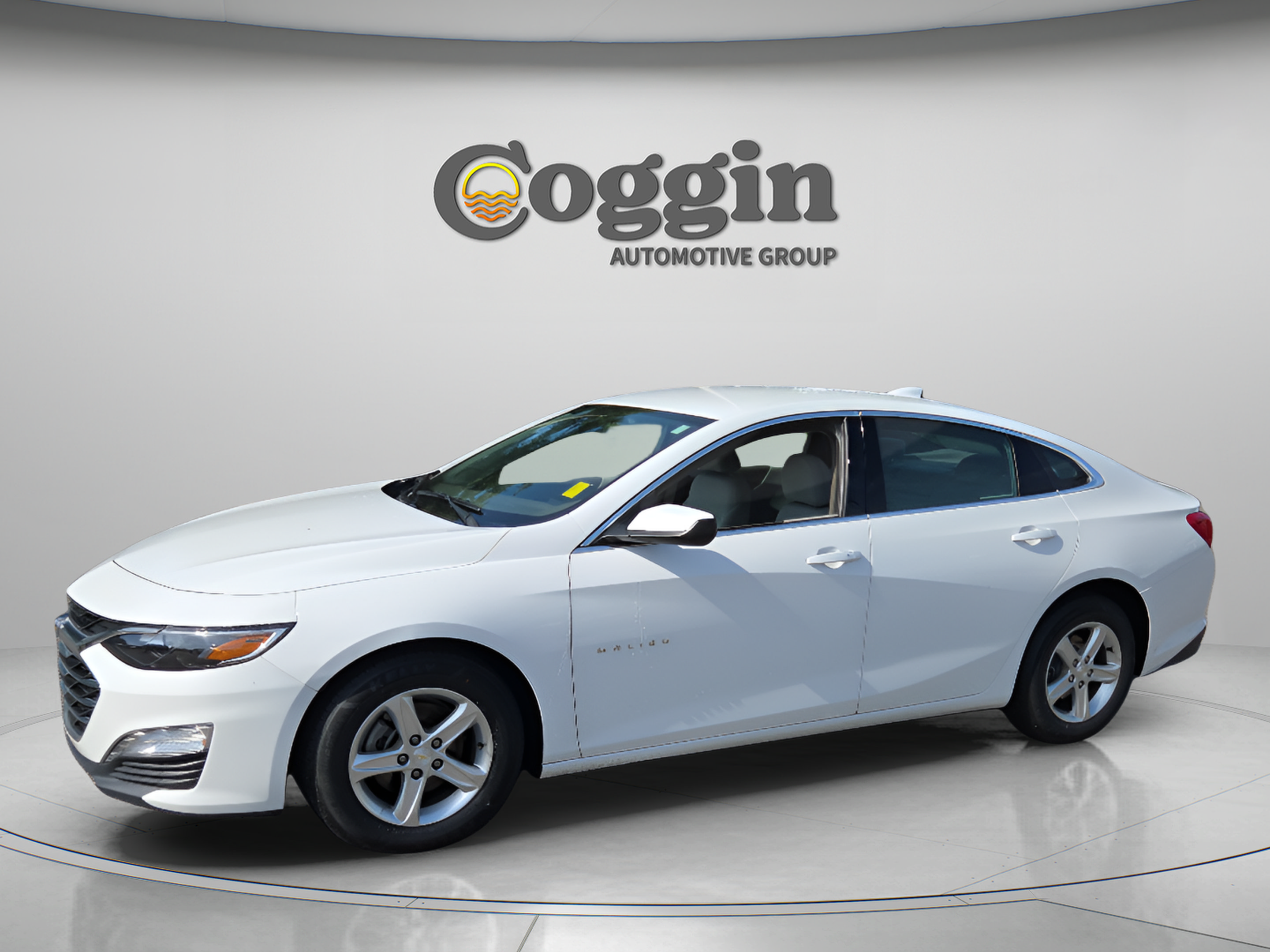 Certified 2024 Chevrolet Malibu LT FWD image 1