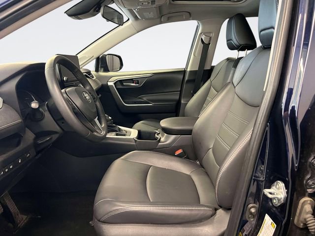 Used 2023 Toyota RAV4 XLE Premium AWD/4WD image 17