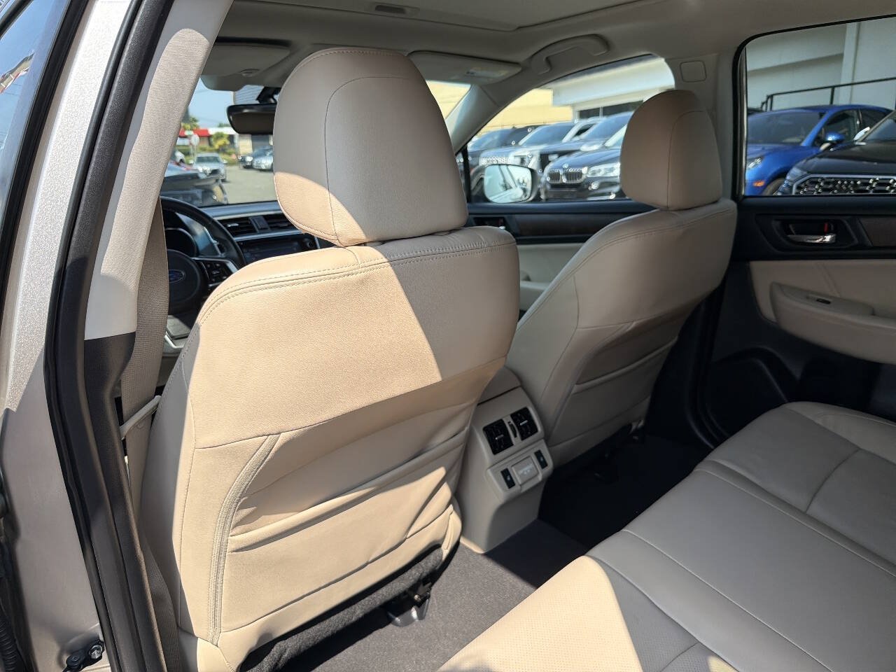 Used 2018 Subaru Outback 2.5i Limited AWD/4WD image 26