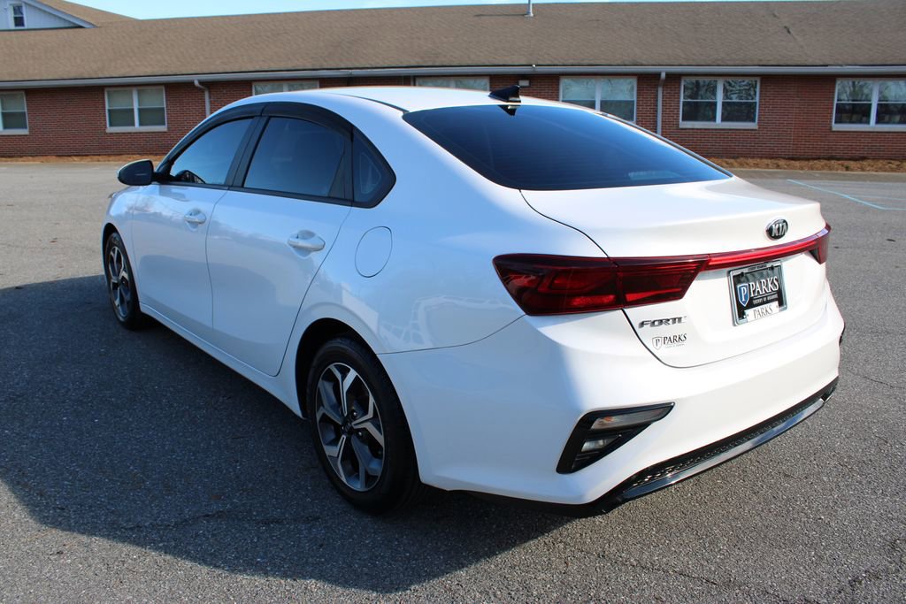Used 2021 Kia Forte LXS image 7