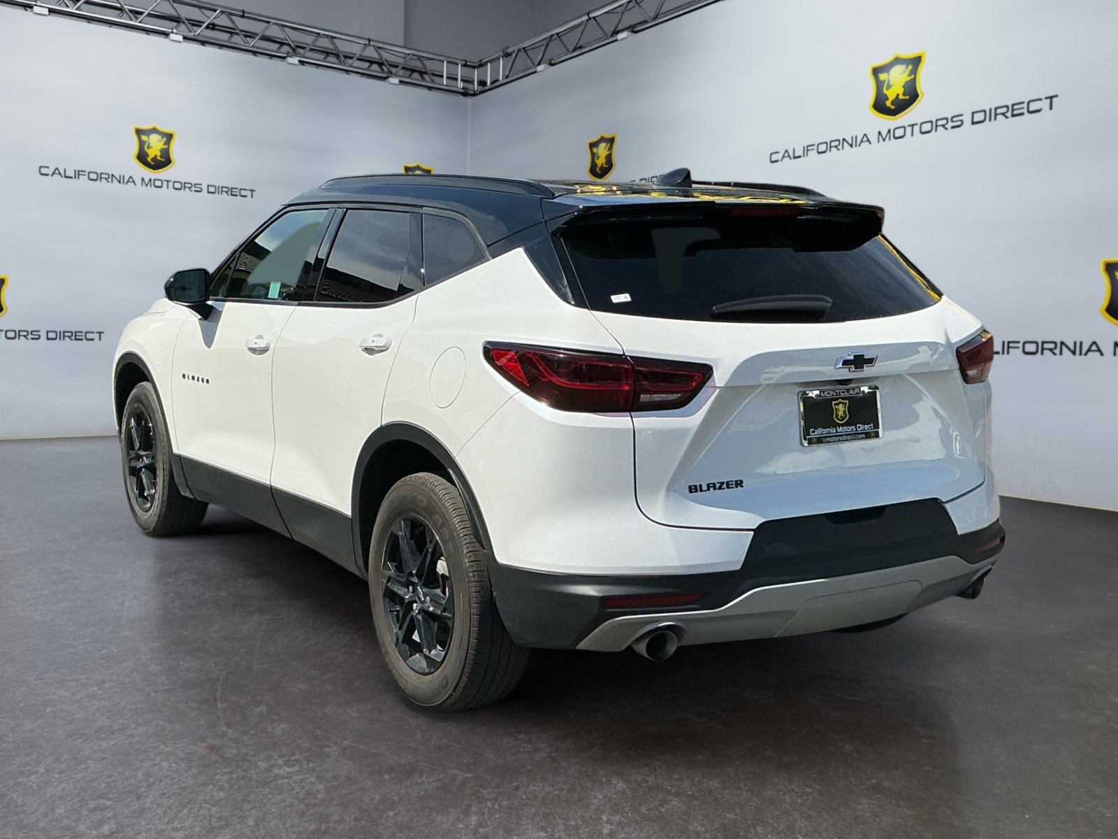 Used 2023 Chevrolet Blazer LT w/ Convenience Package image 3