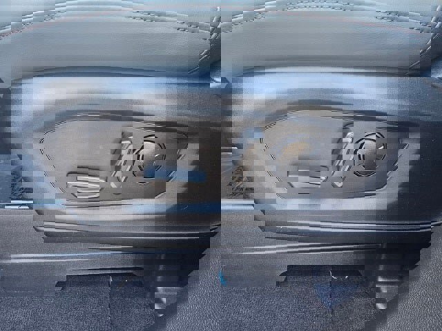 New 2025 Ford Explorer Active w/ Active Comfort Package image 37