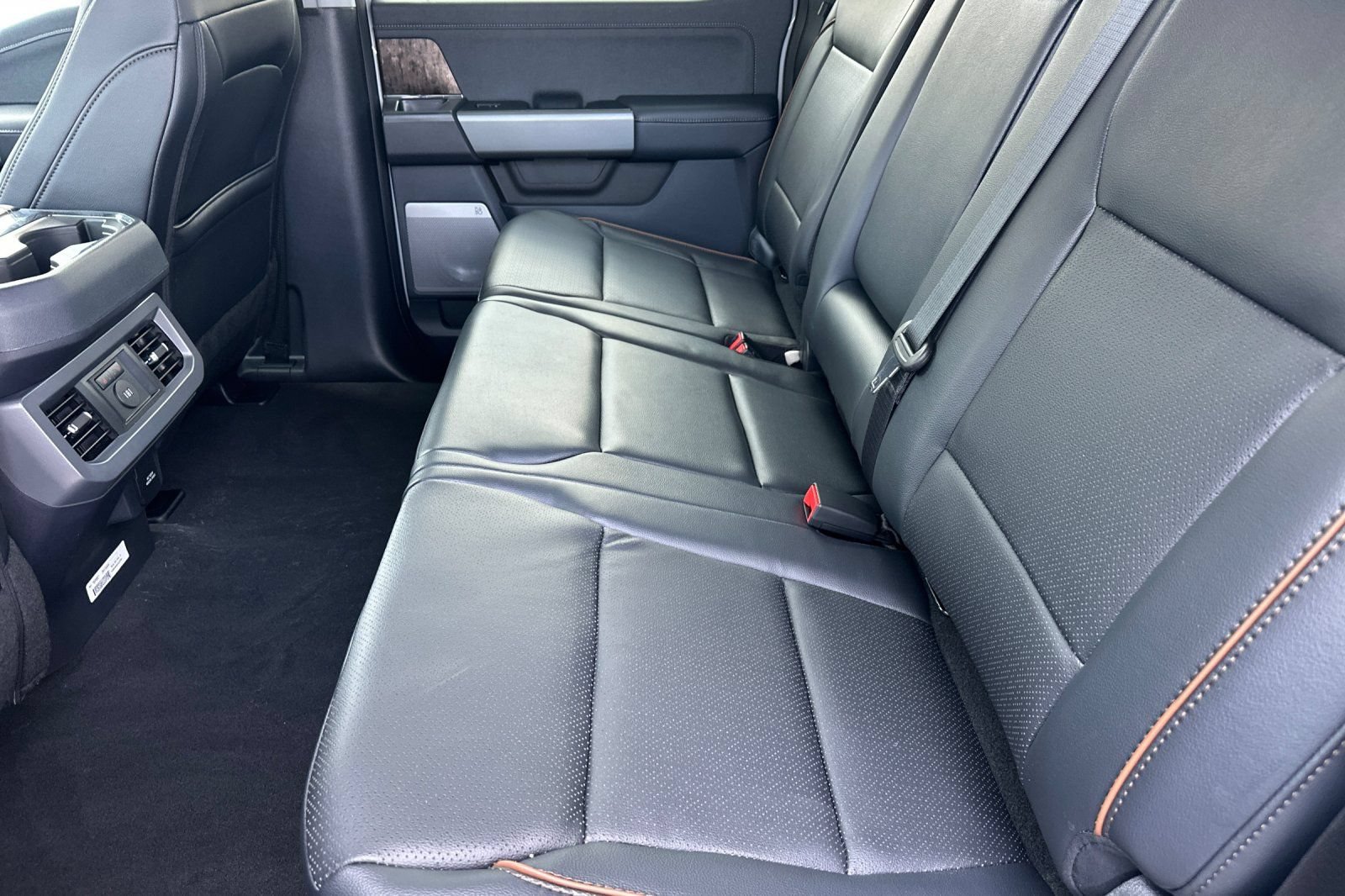 New 2026 Ford F350 Lariat AWD/4WD image 11