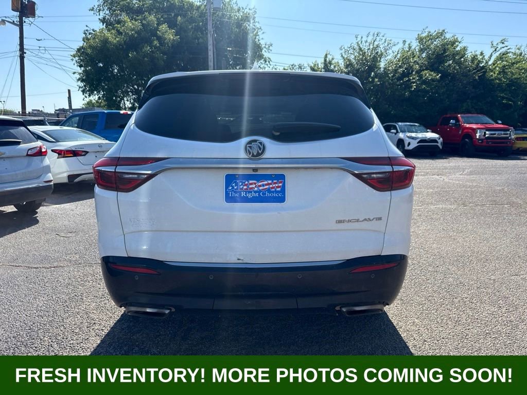 Used 2019 Buick Enclave Essence FWD image 3