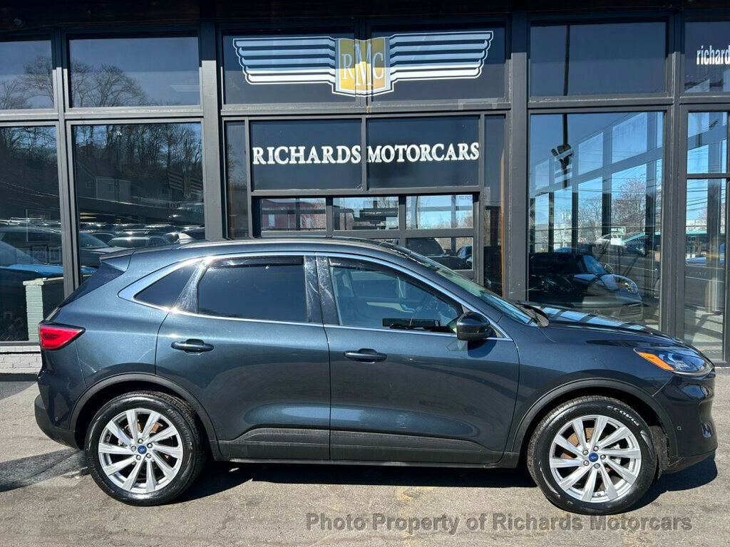 Used 2022 Ford Escape Titanium w/ Titanium Elite Package image 1