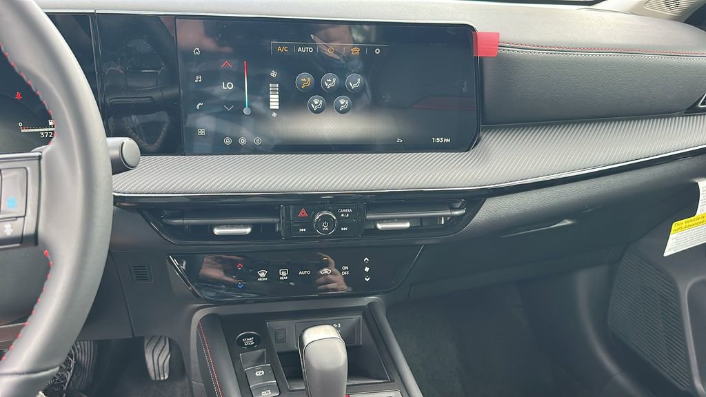 New 2026 Nissan Kicks SR w/ Illumination Package FWD image 22