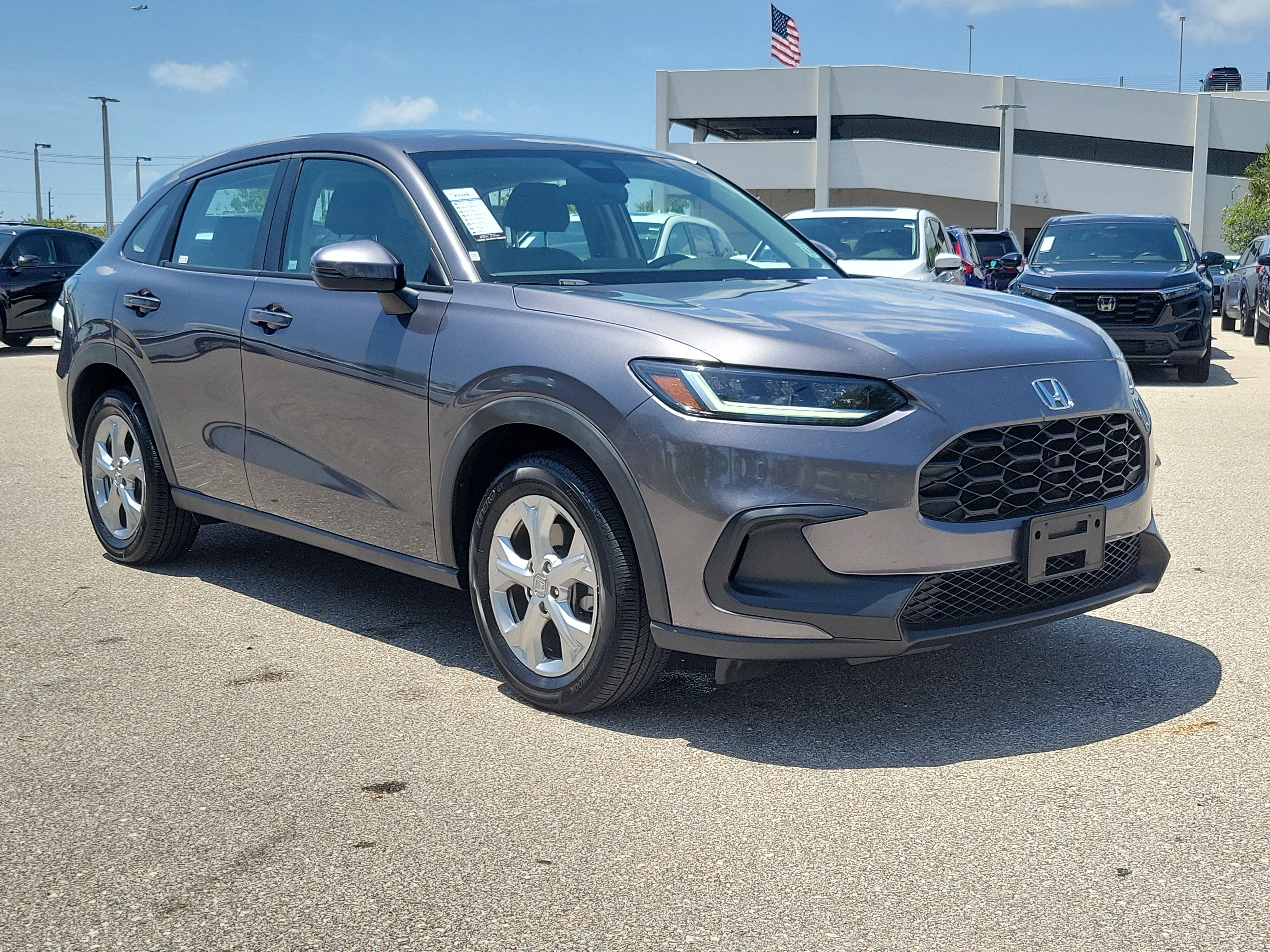 Used 2024 Honda HR-V LX image 31