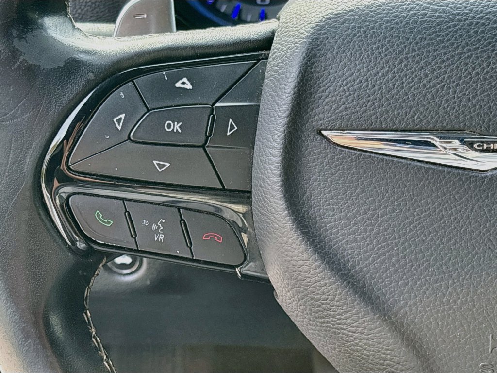 Used 2016 Chrysler 300 S w/ Light Group RWD image 32