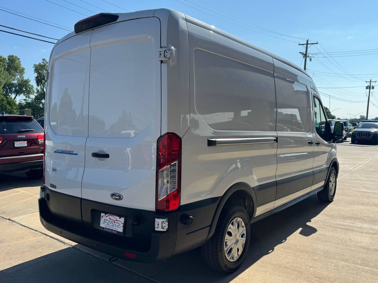 Used 2022 Ford E-Transit Medium Roof w/ Load Area Protection Package RWD image 7