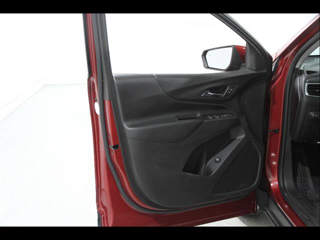 Used 2018 Chevrolet Equinox LT image 4