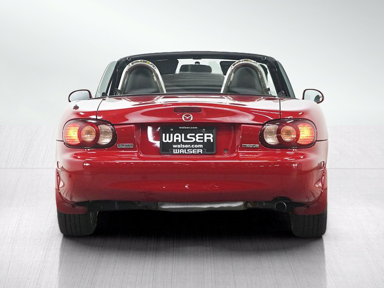 Used 2002 MAZDA MX-5 Miata SE RWD image 4