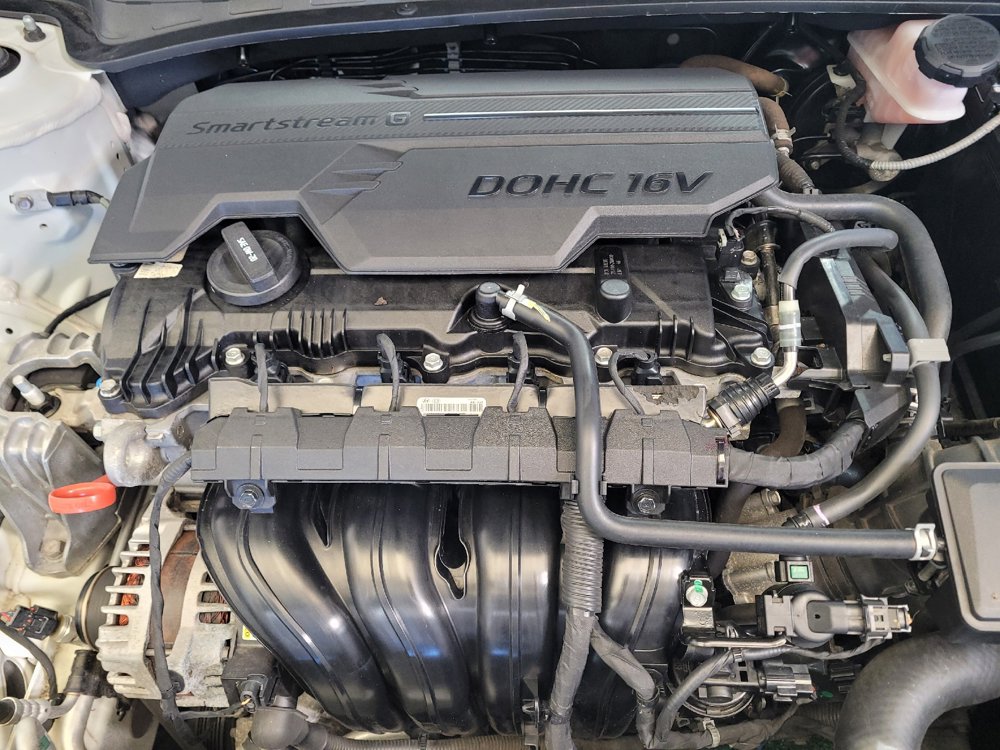 Used 2021 Hyundai Elantra SEL FWD image 30