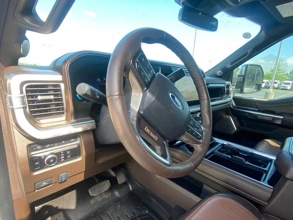 Certified 2024 Ford F250 King Ranch w/ Chrome Package image 9