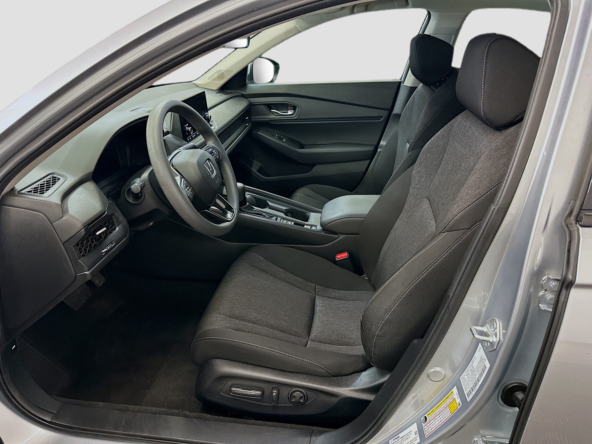 Used 2023 Honda Accord EX image 13