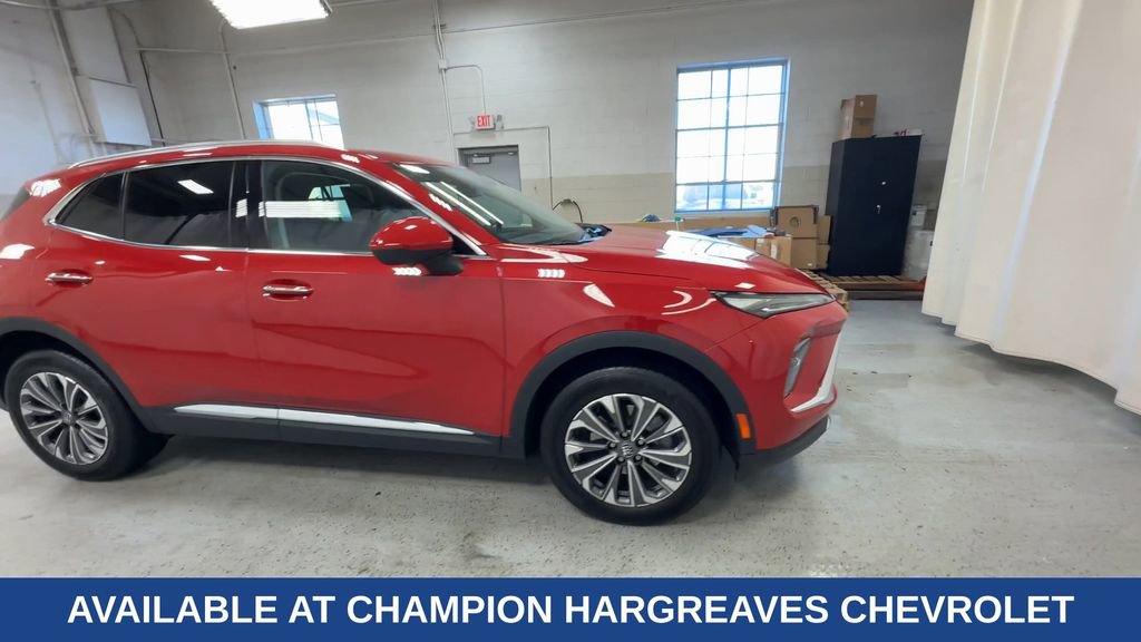 Used 2025 Buick Envision Preferred image 2