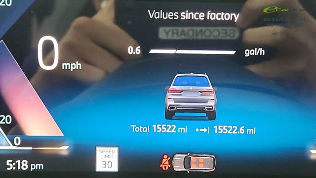 Used 2024 BMW X7 xDrive40i w/ Executive Package AWD/4WD image 47