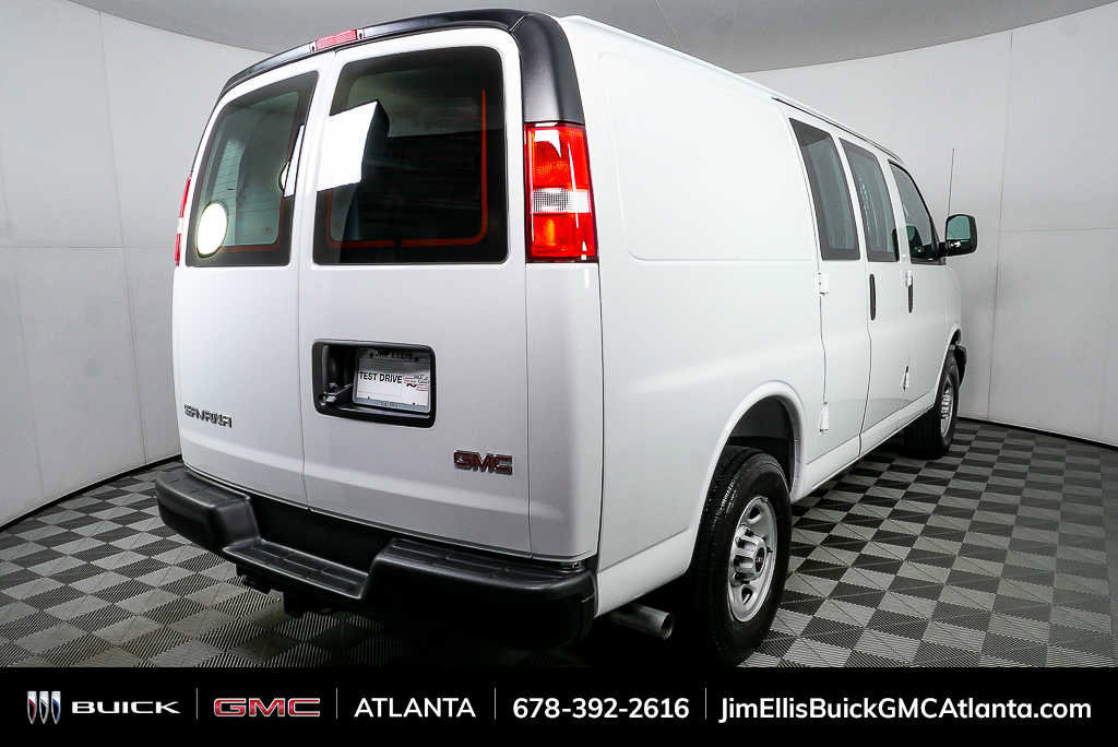 New 2025 GMC Savana 2500 w/ Driver Convenience Package RWD image 3