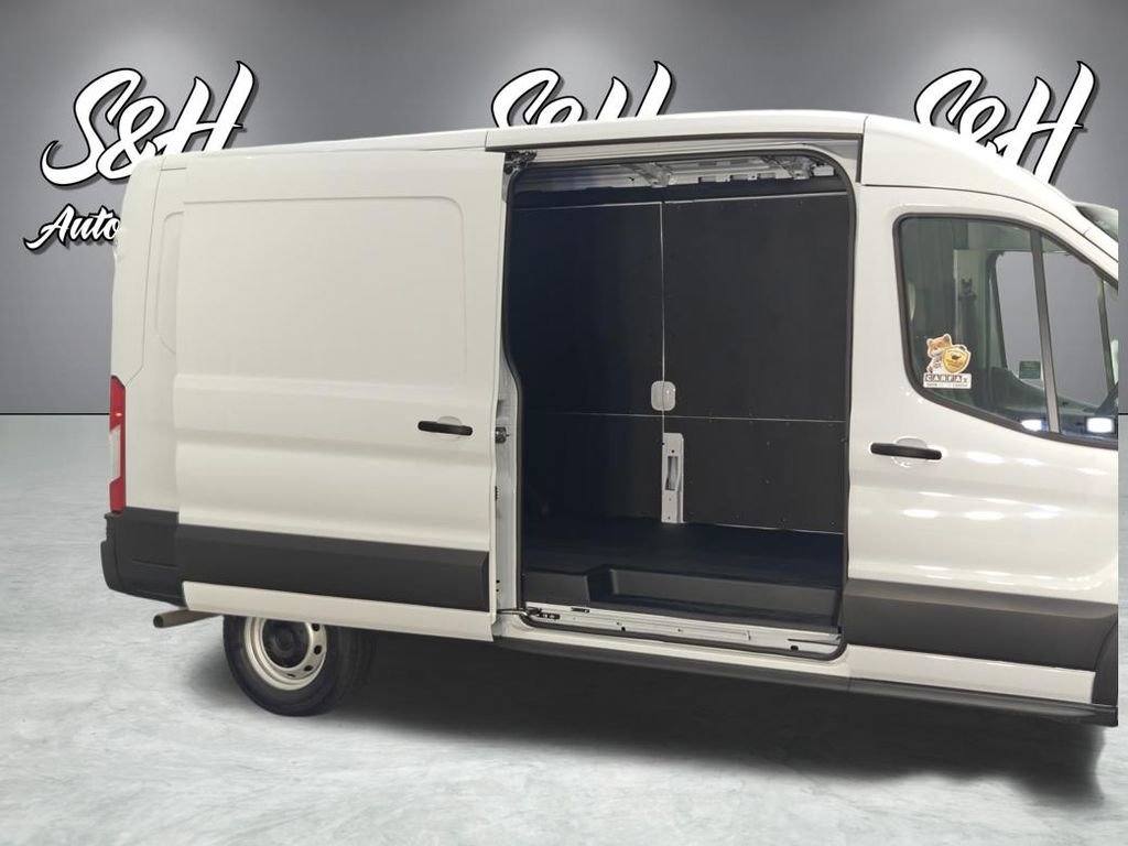 Used 2025 Ford Transit 150 148 Medium Roof w/ Load Area Protection Package image 25