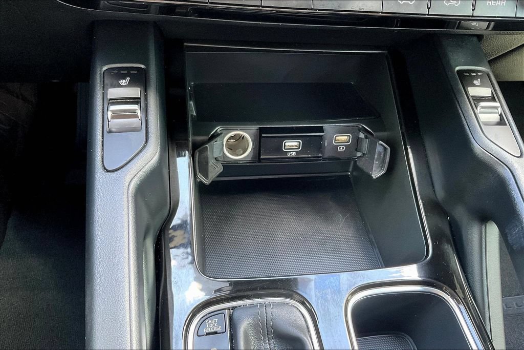 Used 2020 Kia Telluride S w/ S 8 Passenger Seating Package FWD image 16