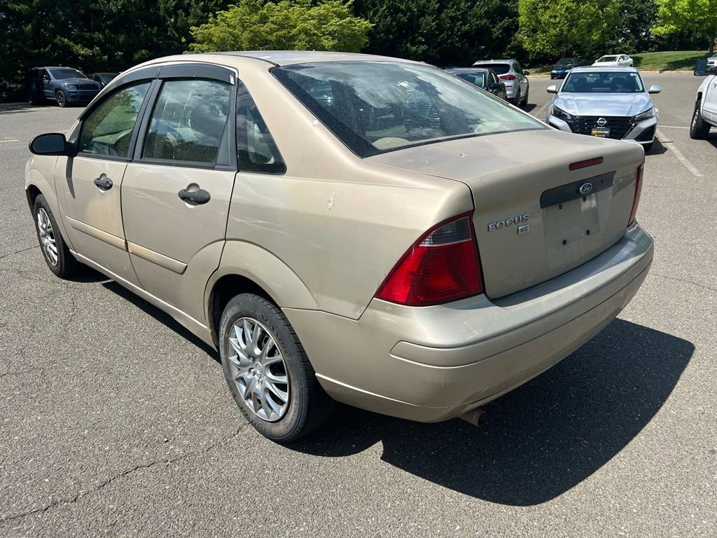 Used 2007 Ford Focus SE FWD image 7