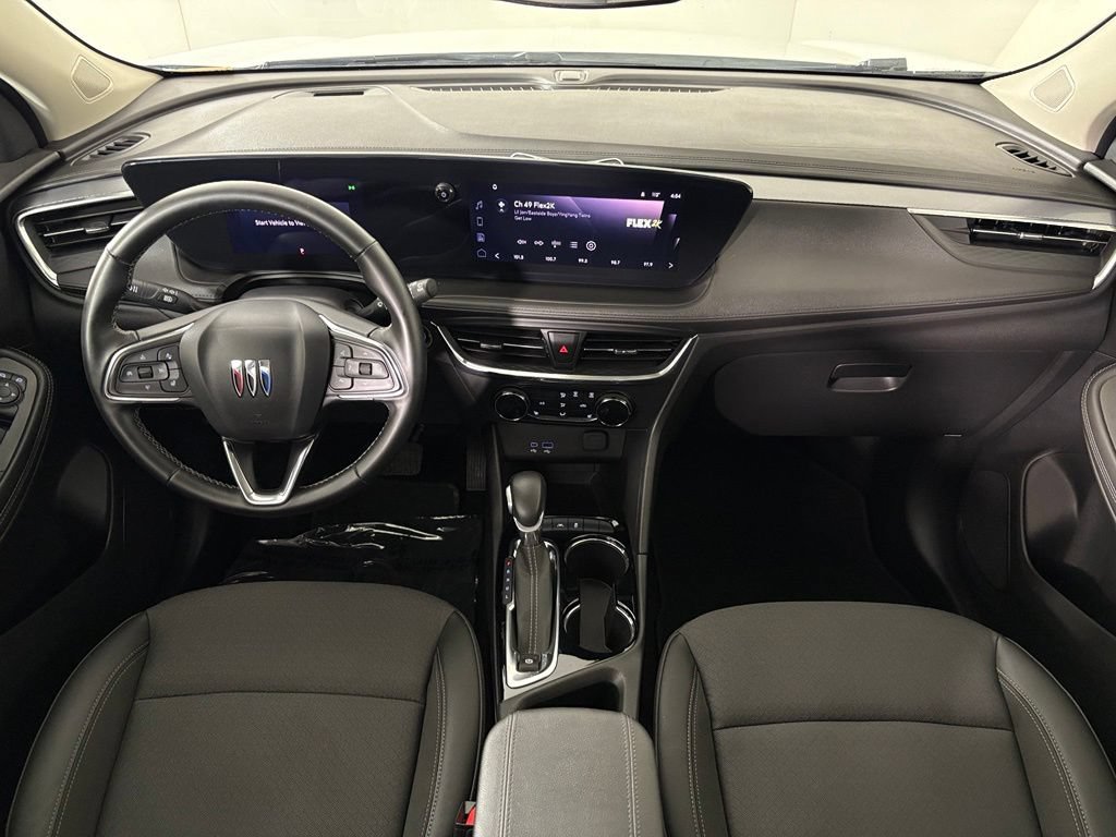 Certified 2024 Buick Encore GX Preferred w/ Comfort Package FWD image 35