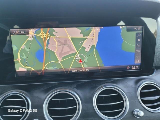 Used 2018 Mercedes-Benz E 300 4MATIC image 27
