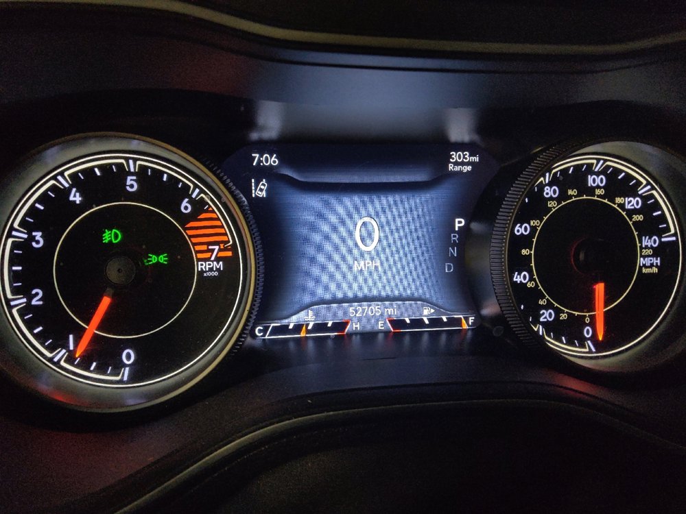 Used 2023 Jeep Cherokee Altitude Lux image 23