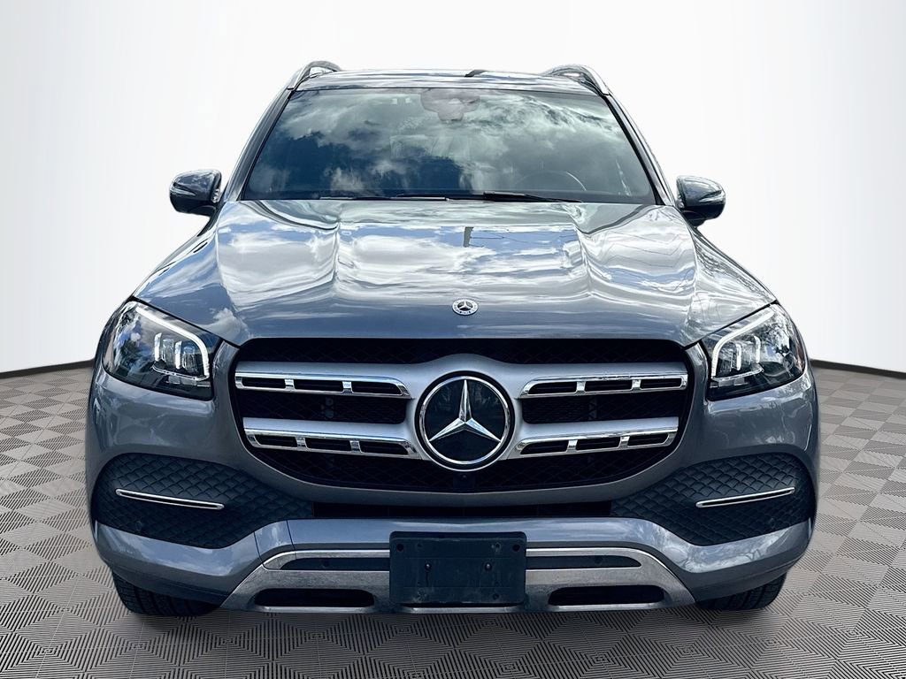 Used 2023 Mercedes-Benz GLS 450 4MATIC image 2