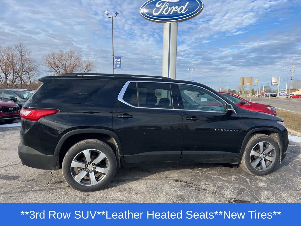 Used 2020 Chevrolet Traverse LT w/ LT Premium Package image 30