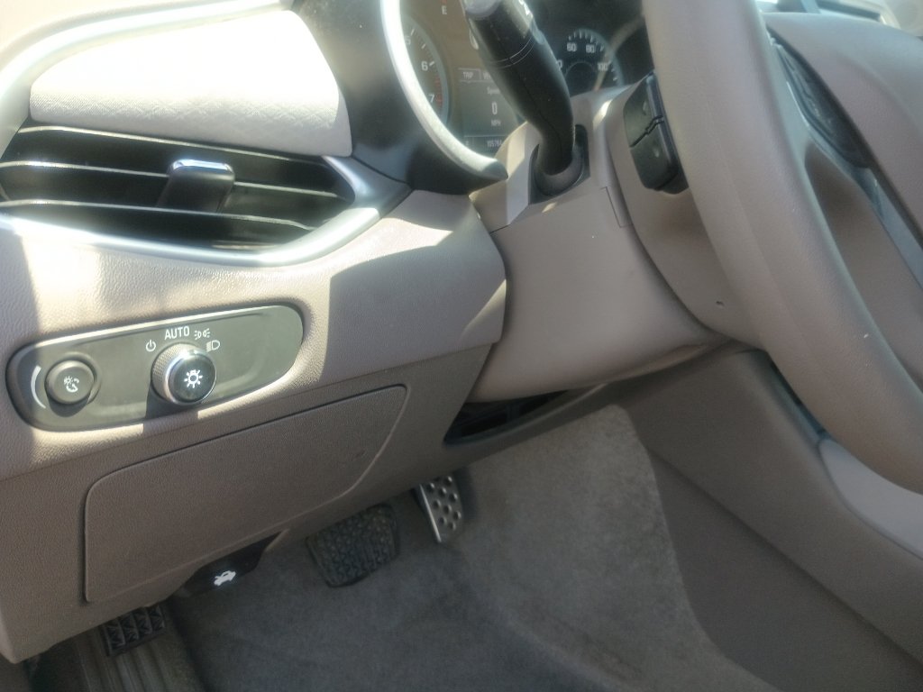 Used 2017 Chevrolet Malibu LS FWD image 19