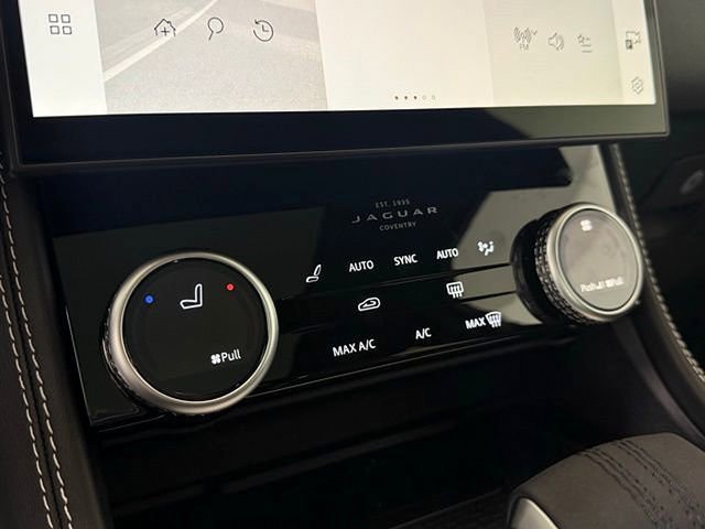 New 2026 Jaguar F-PACE R-Dynamic S image 35