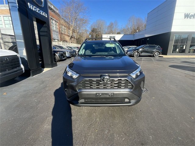 Used 2022 Toyota RAV4 XLE image 3