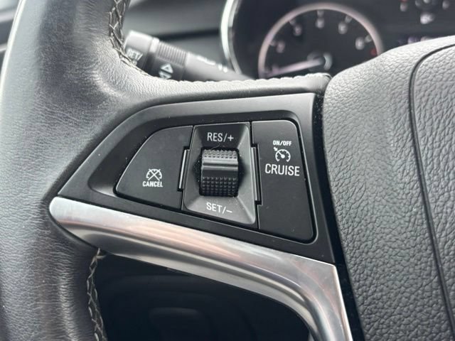 Used 2020 Buick Encore Preferred AWD/4WD image 18
