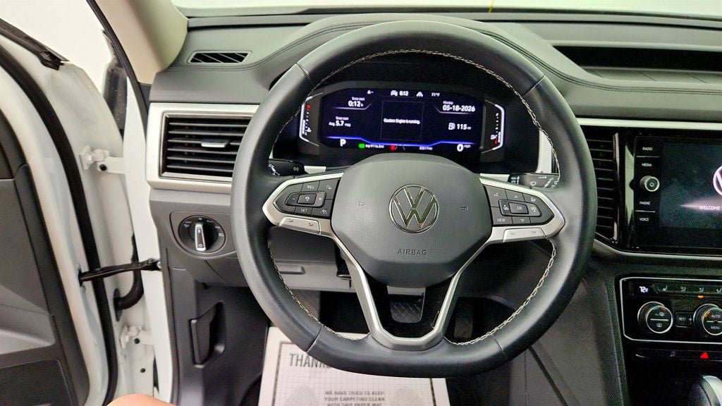 Used 2022 Volkswagen Atlas SEL AWD/4WD image 14