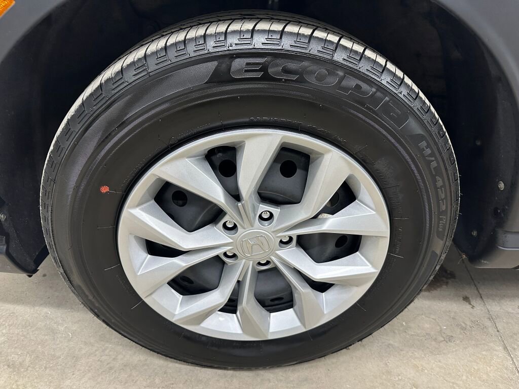 Used 2025 Honda CR-V LX image 30