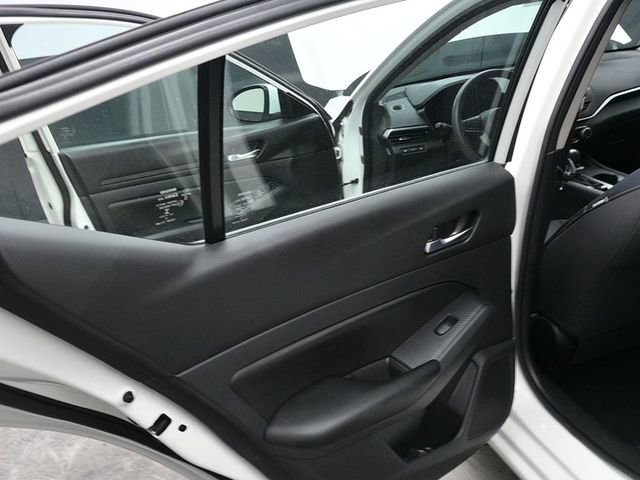 Used 2021 Nissan Altima 2.5 S image 16