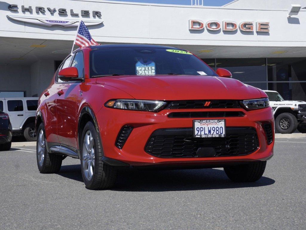 Used 2024 Dodge Hornet R/T Plus image 2