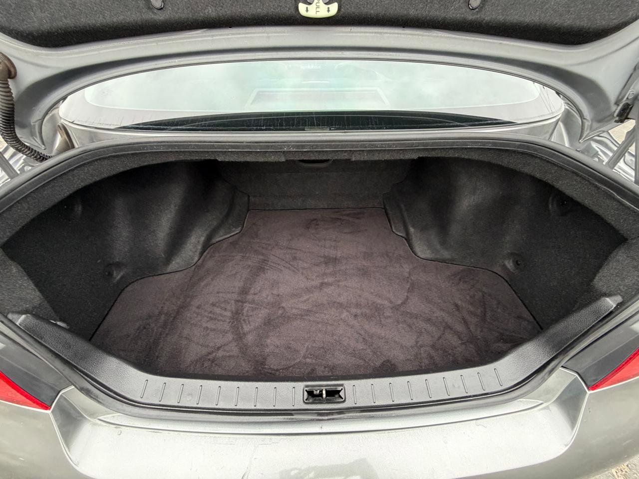 Used 2010 INFINITI G37 Journey w/ Premium Pkg RWD image 22